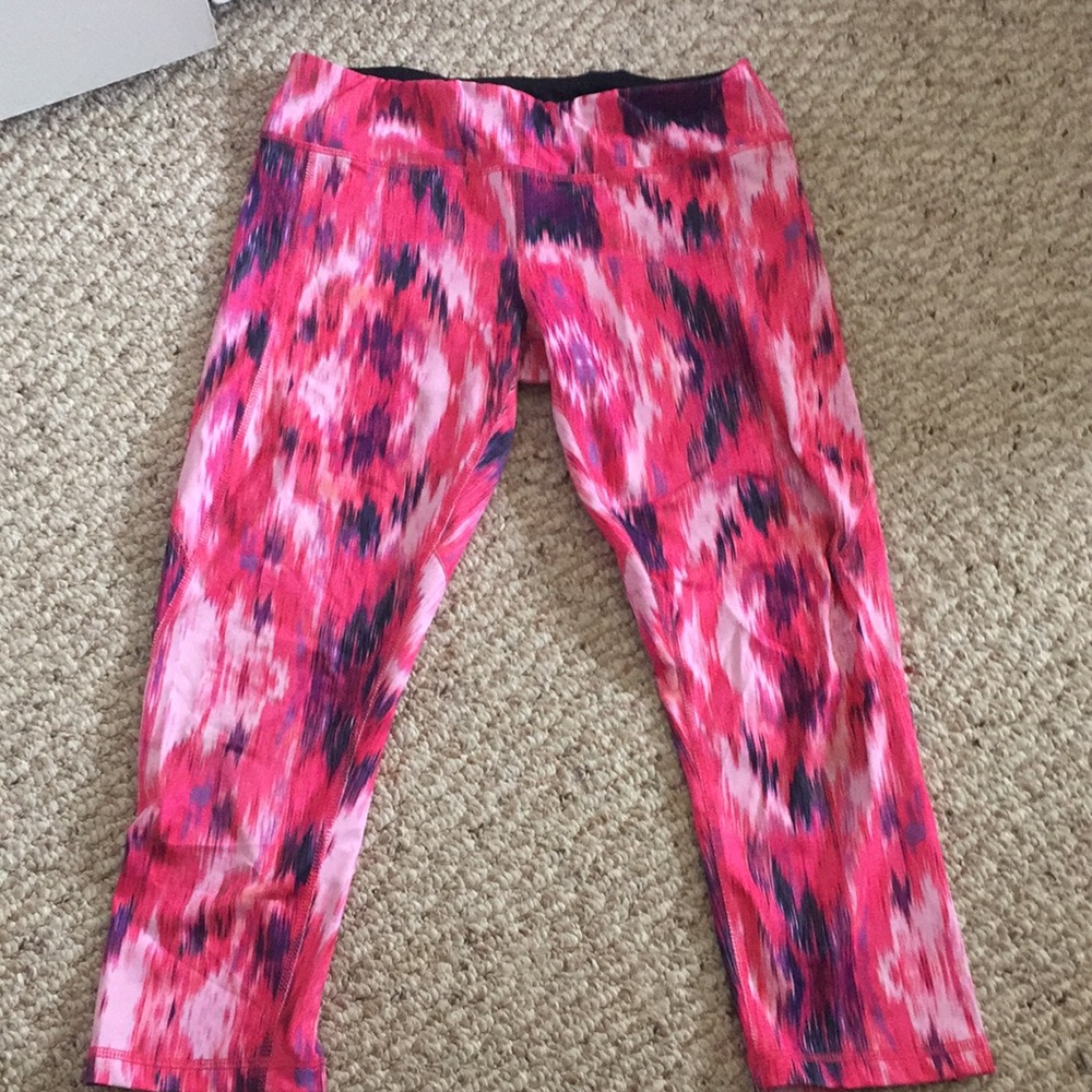 Express Performance Workout Capris